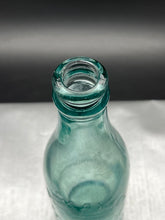 Load image into Gallery viewer, Mackay &amp; Co Green 6oz Bottle
