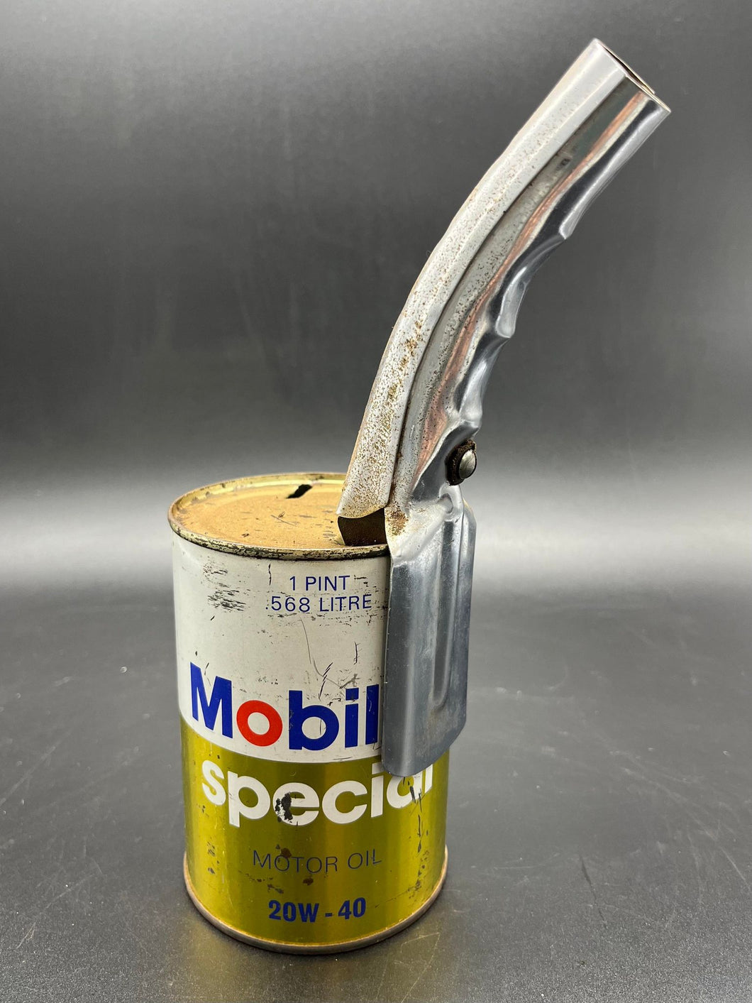 Vintage Mobiloil Special Motor Oil Tin - 1 Pint with Metal Pourer