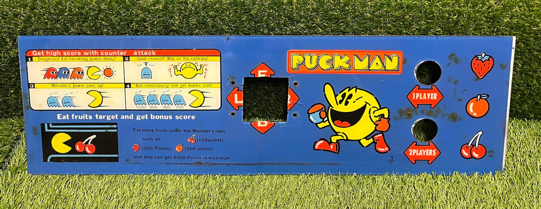 36) Original Puck Man Plastic Gaming Machine Advertising