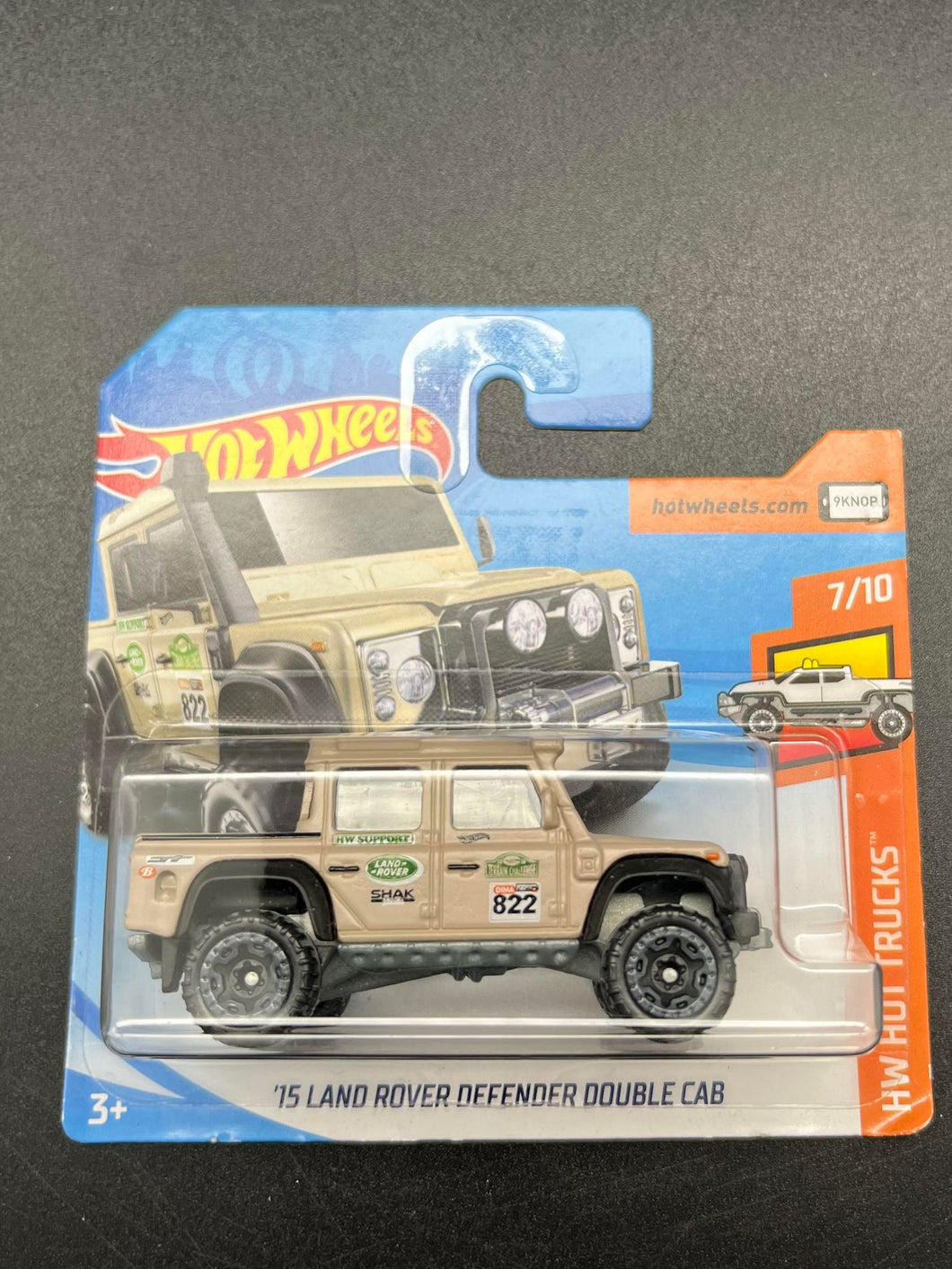 Hot Wheels - '15 Land Rover Defender Double Cab