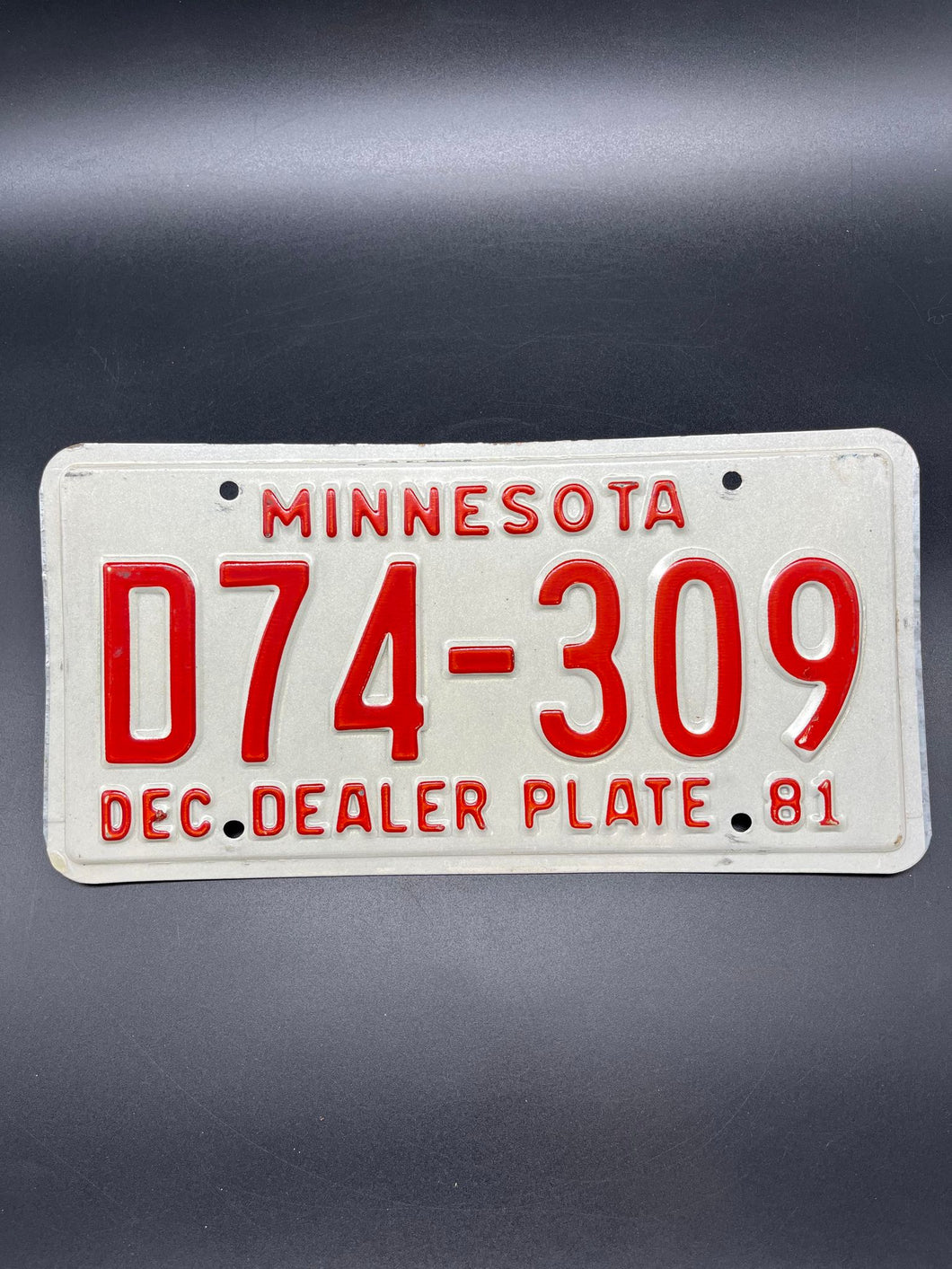 Minnesota Dealer Plate - D74 - 309