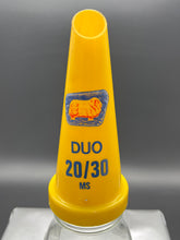 Load image into Gallery viewer, Golden Fleece Duo 20/30 Plastic Top on 500ml Embossed Bottle (Ram facing other way)
