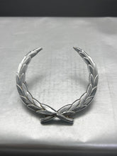 Load image into Gallery viewer, Holden Wreath Car Badge
