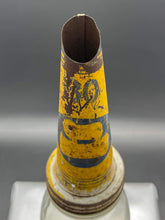 Load image into Gallery viewer, Golden Fleece 30 Metal Top &amp; Cap on Quart Bottle
