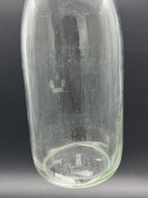 Load image into Gallery viewer, Ampol 30 Metal Top &amp; Cap on Quart Bottle
