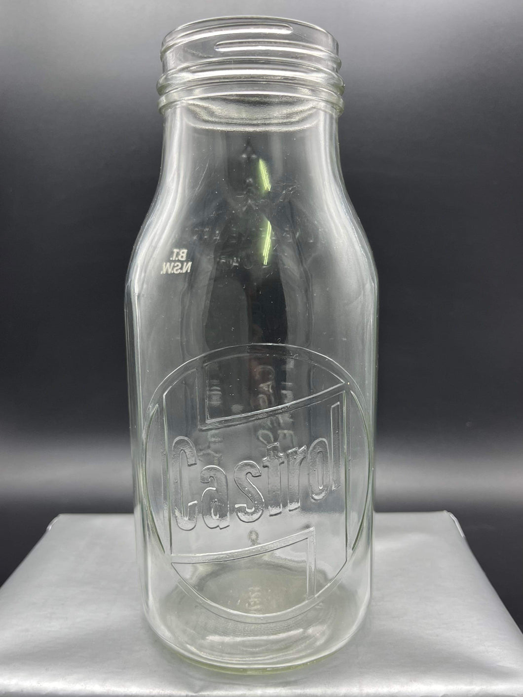 Castrol Z Embossed Quart Bottle