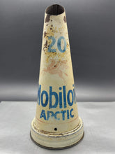 Load image into Gallery viewer, Mobiloil Arctic 20 Metal Oil Top
