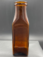 Load image into Gallery viewer, Reindeer Brand Amber Perth Bottle
