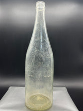 Load image into Gallery viewer, Lincoln Springs Clear 26oz Bottle
