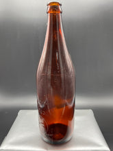 Load image into Gallery viewer, Swan Brand 26oz Amber Bottle

