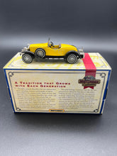 Load image into Gallery viewer, Matchbox Models of Yesteryear - 1931 Stutz Bearcat
