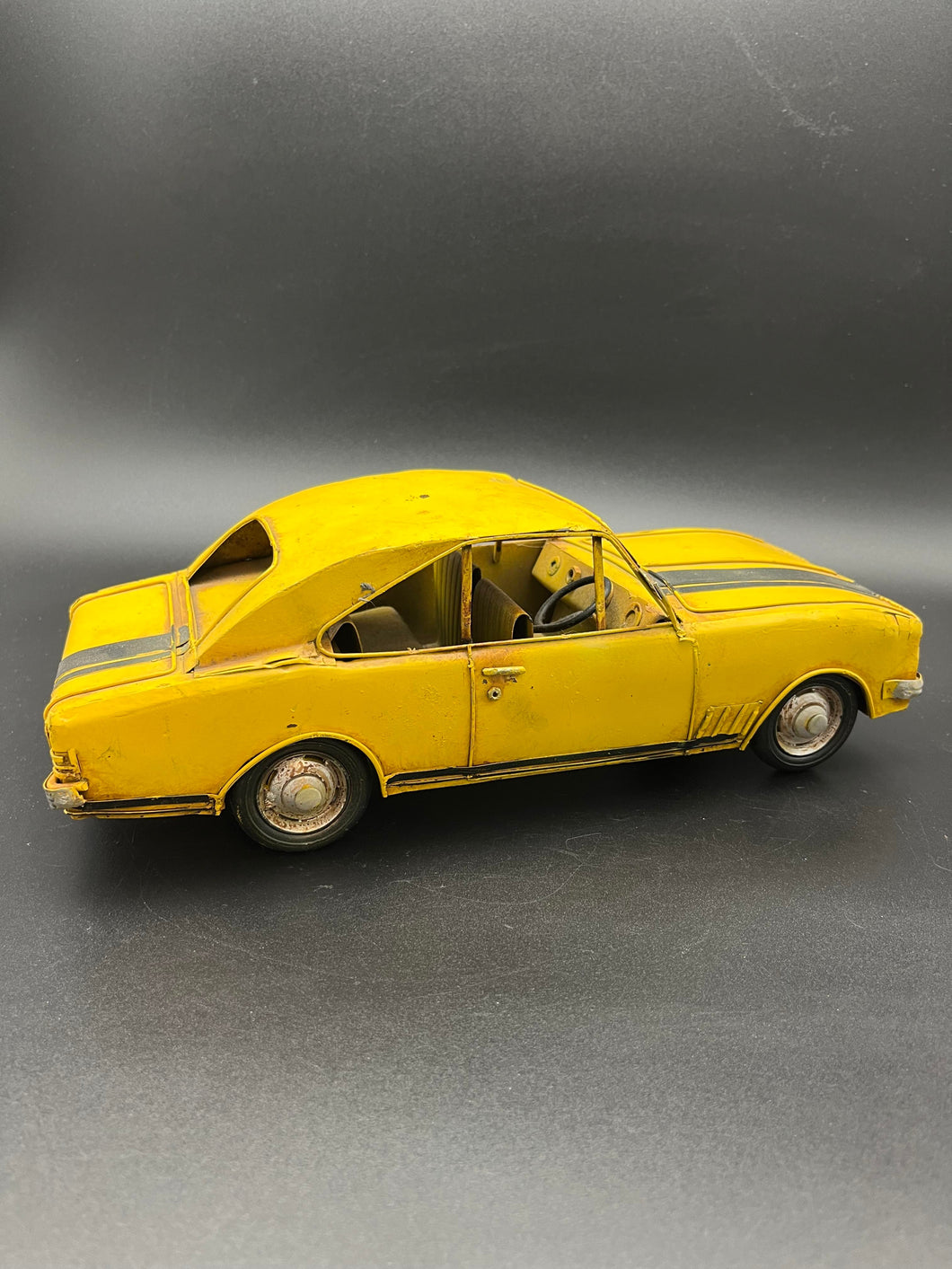Holden Monaro Tin Model - Yellow