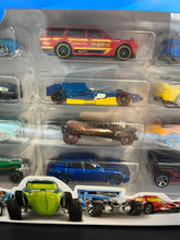 Load image into Gallery viewer, Hot Wheels 20 Set
