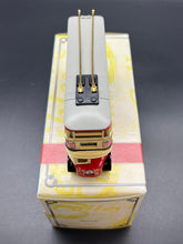 Load image into Gallery viewer, Matchbox - 1931 Diddler Trolley Bus
